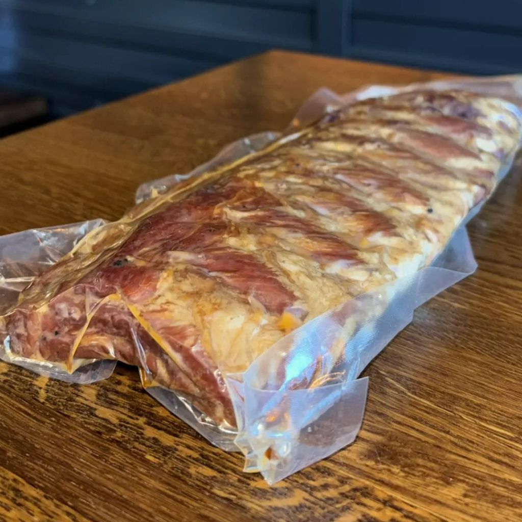 Рёбра свиные BBQ (целая лента, вакуум), 350 г