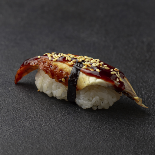 Суши с угрем
