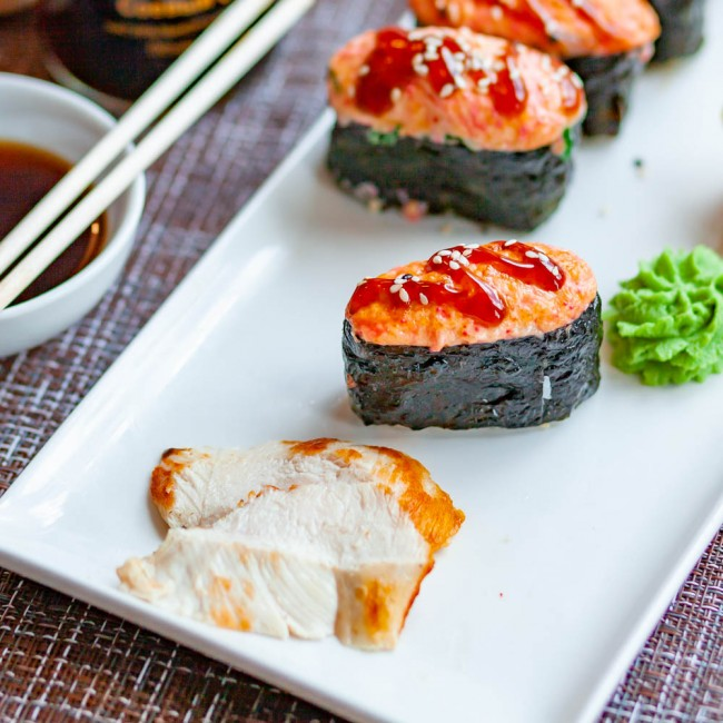 Суши смайл сертолово. Суши чука с соусом. Smile выборг суши. Суши смайл сертолово. Суши смайл выборг.