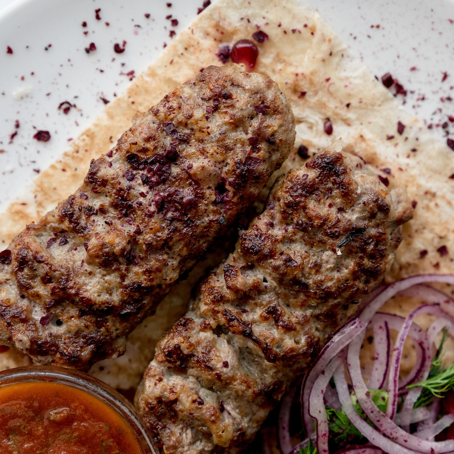 Рецепт приготовления люля. Люля Kebab. Баба в люке. Люля баранина. Бараний люля кебаб.