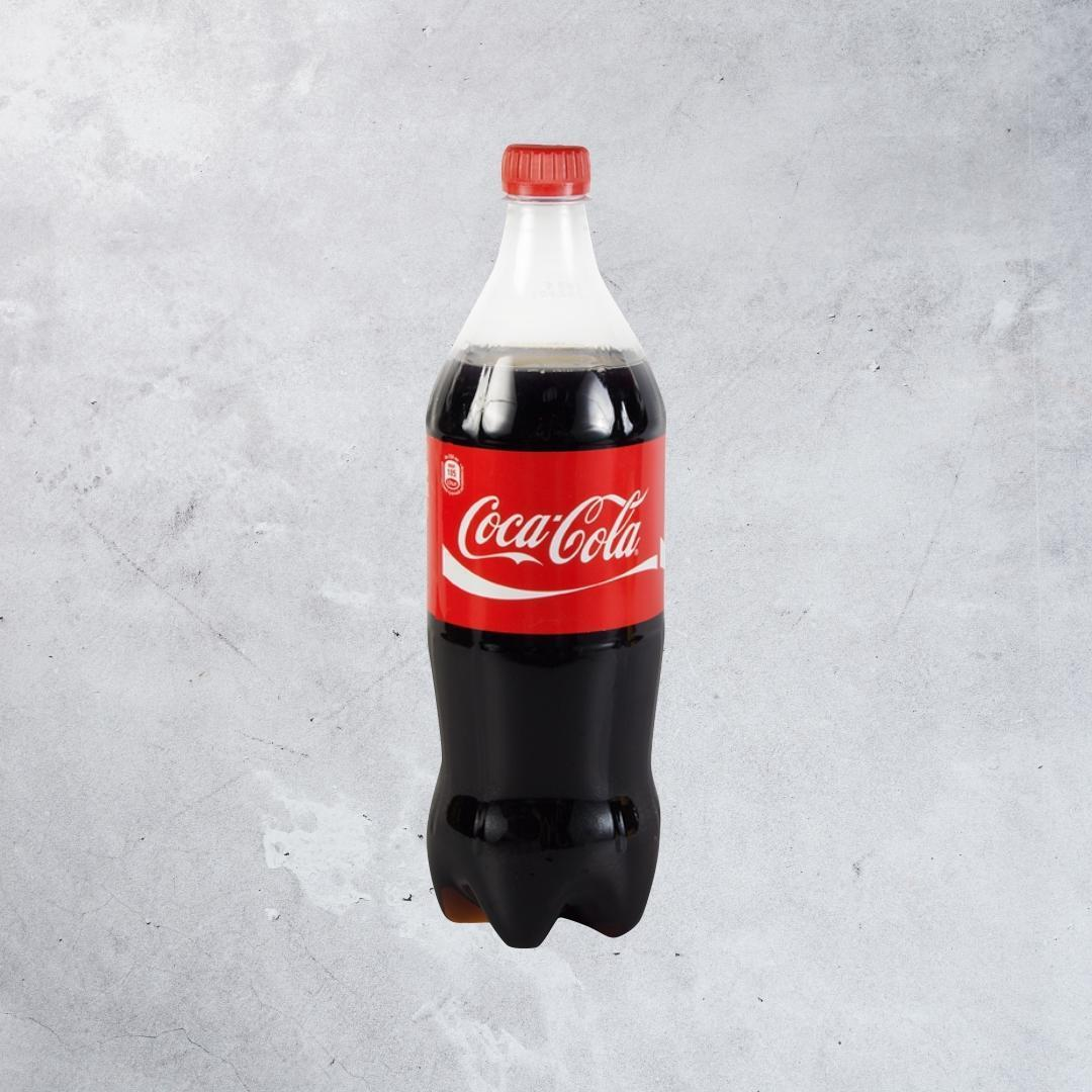 Кока кола 1л. Coca cola 1l в стакане. Кока кола классик 1 литр. 5 литра. Original cola premium taste 2л.